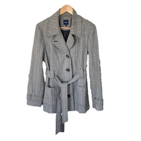 Reitmans Grey Black and White Buttoned & Belted Jacket Blazer, Size 13 - Picture 2 of 14